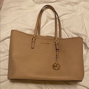 Michael Kors Jet set tote